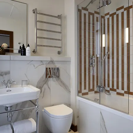 Filigrane & باريس